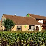 Brit Confort Ampaline Perigueux Est ホテル 3*